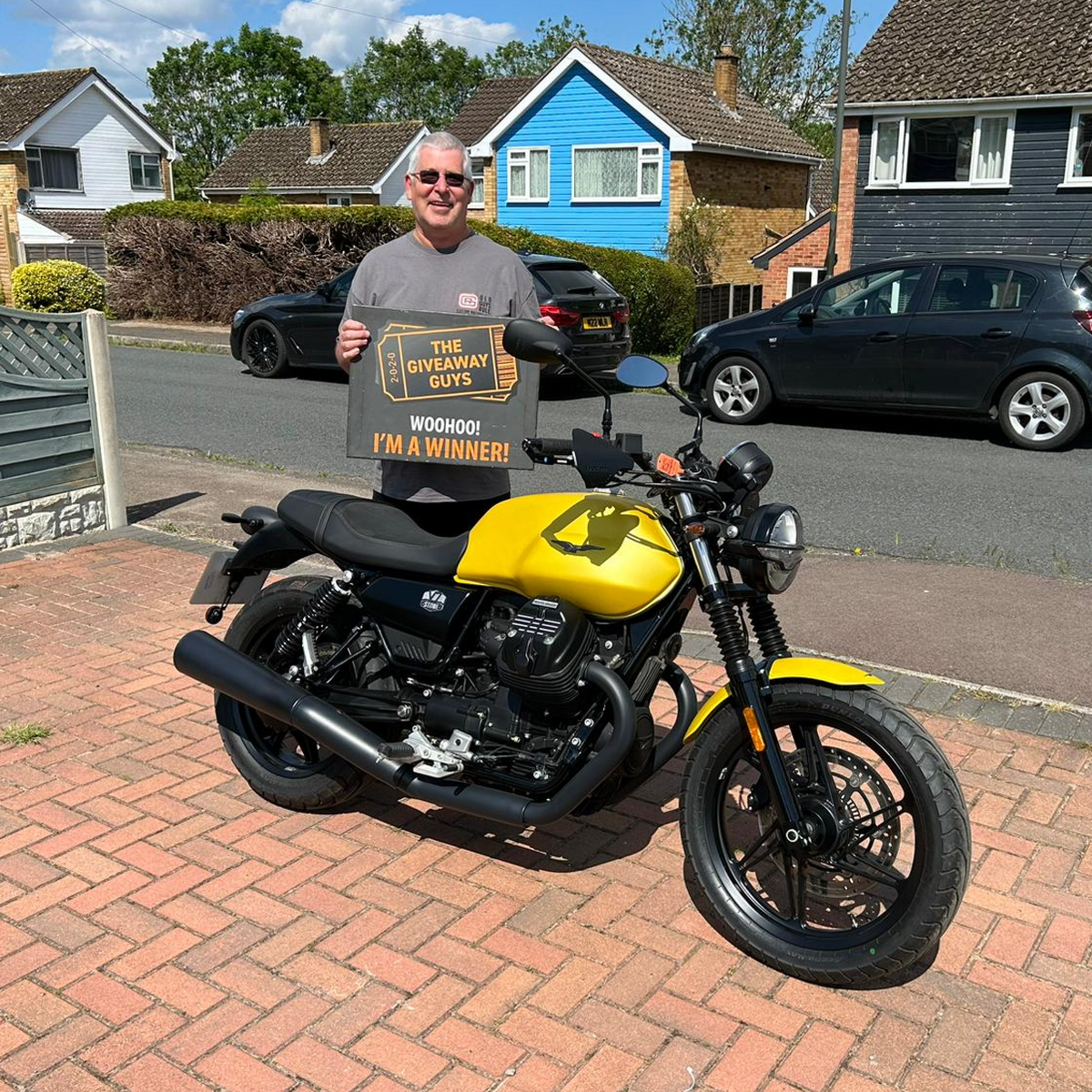MOTO GUZZI V7 STONE
