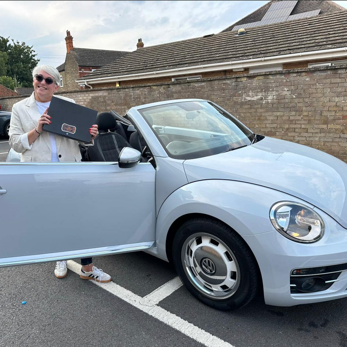VW BEETLE