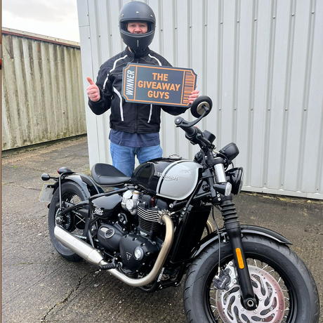 TRIUMPH BOBBER