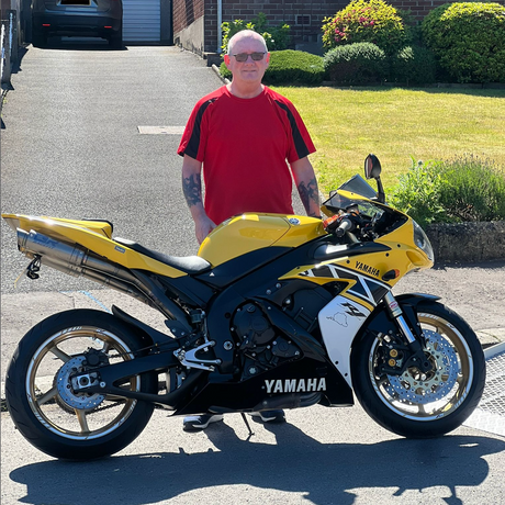YAMAHA R1 KENNY ROBERTS