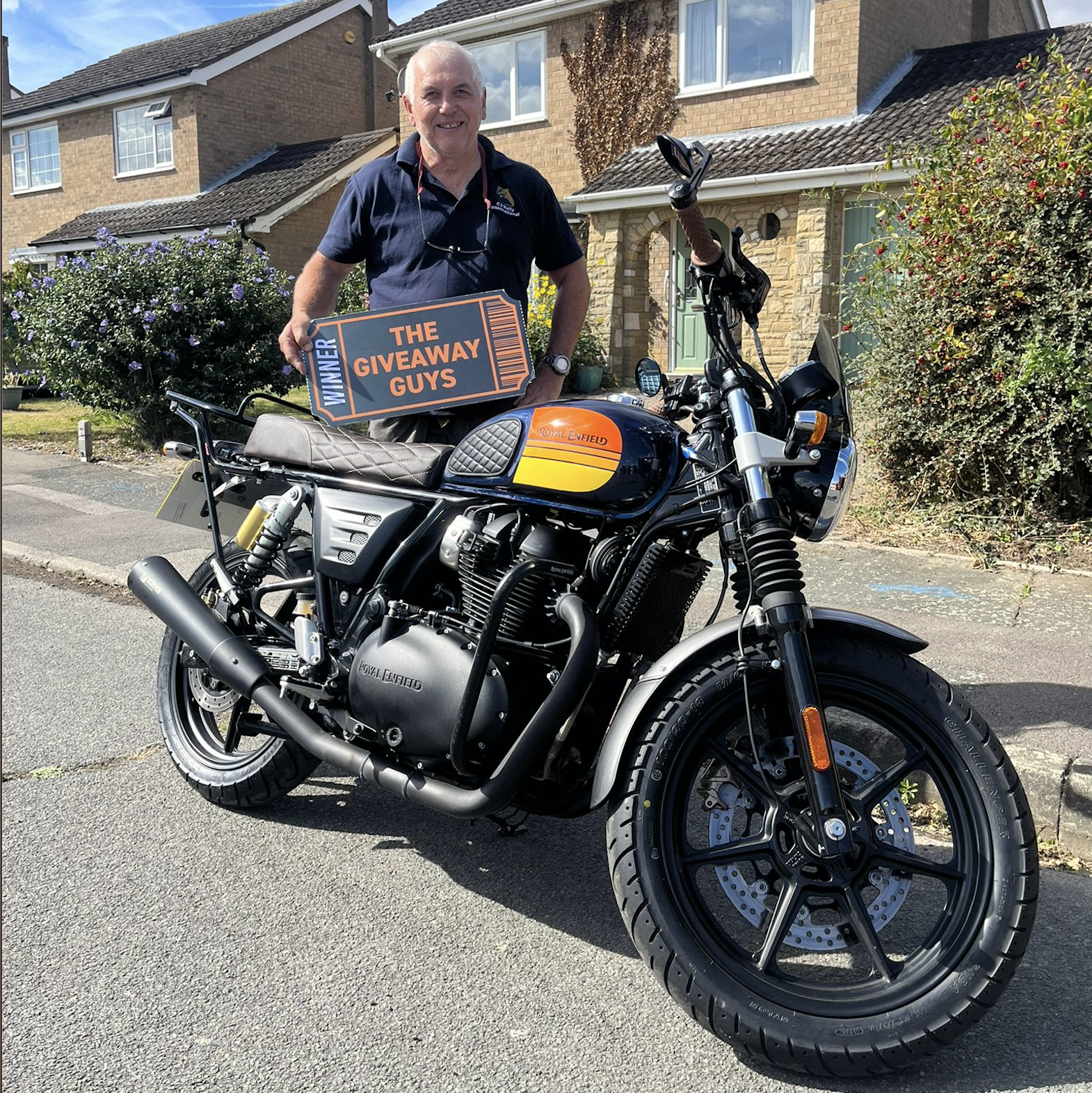 ROYAL ENFIELD INTERCEPTOR