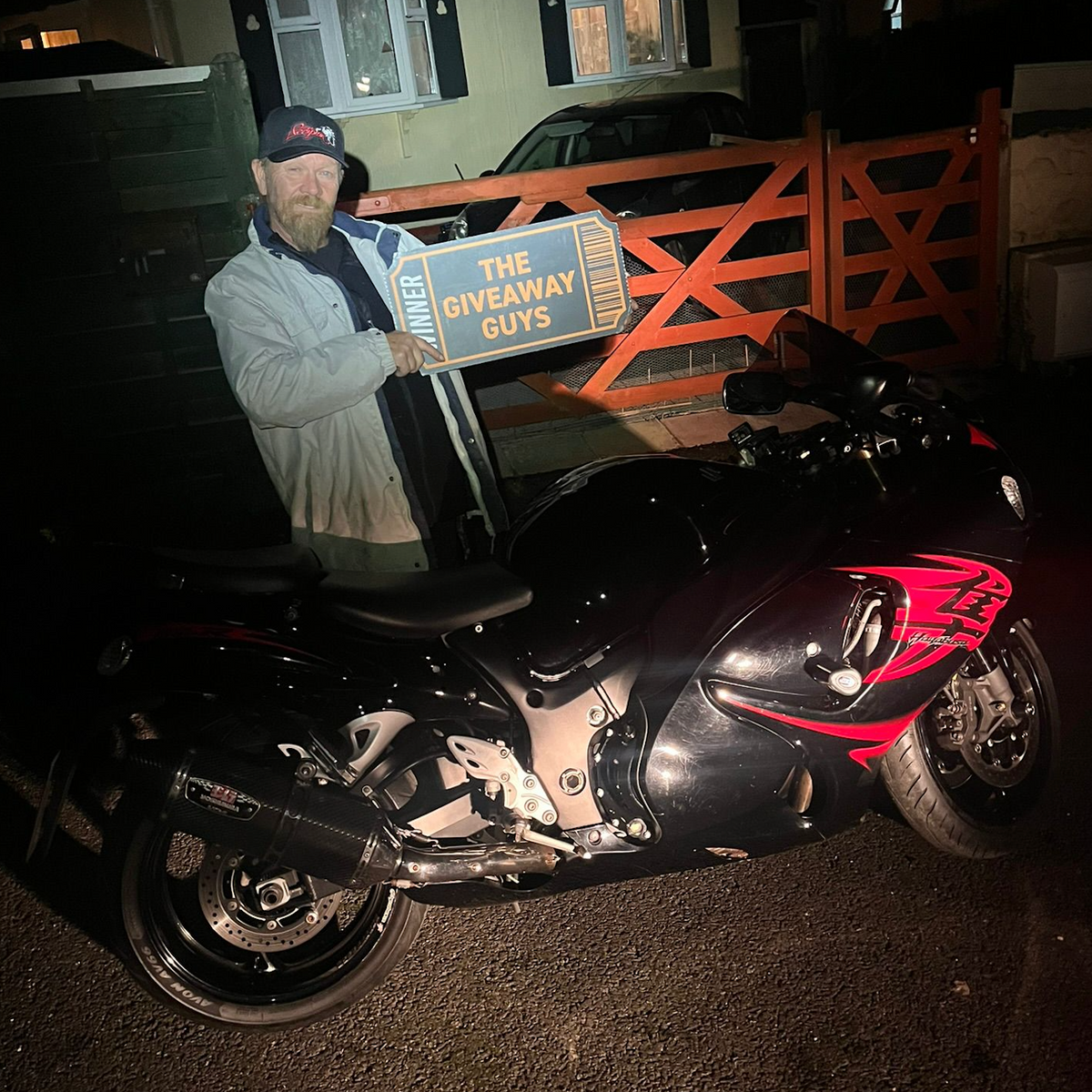 Suzuki GSX R1300