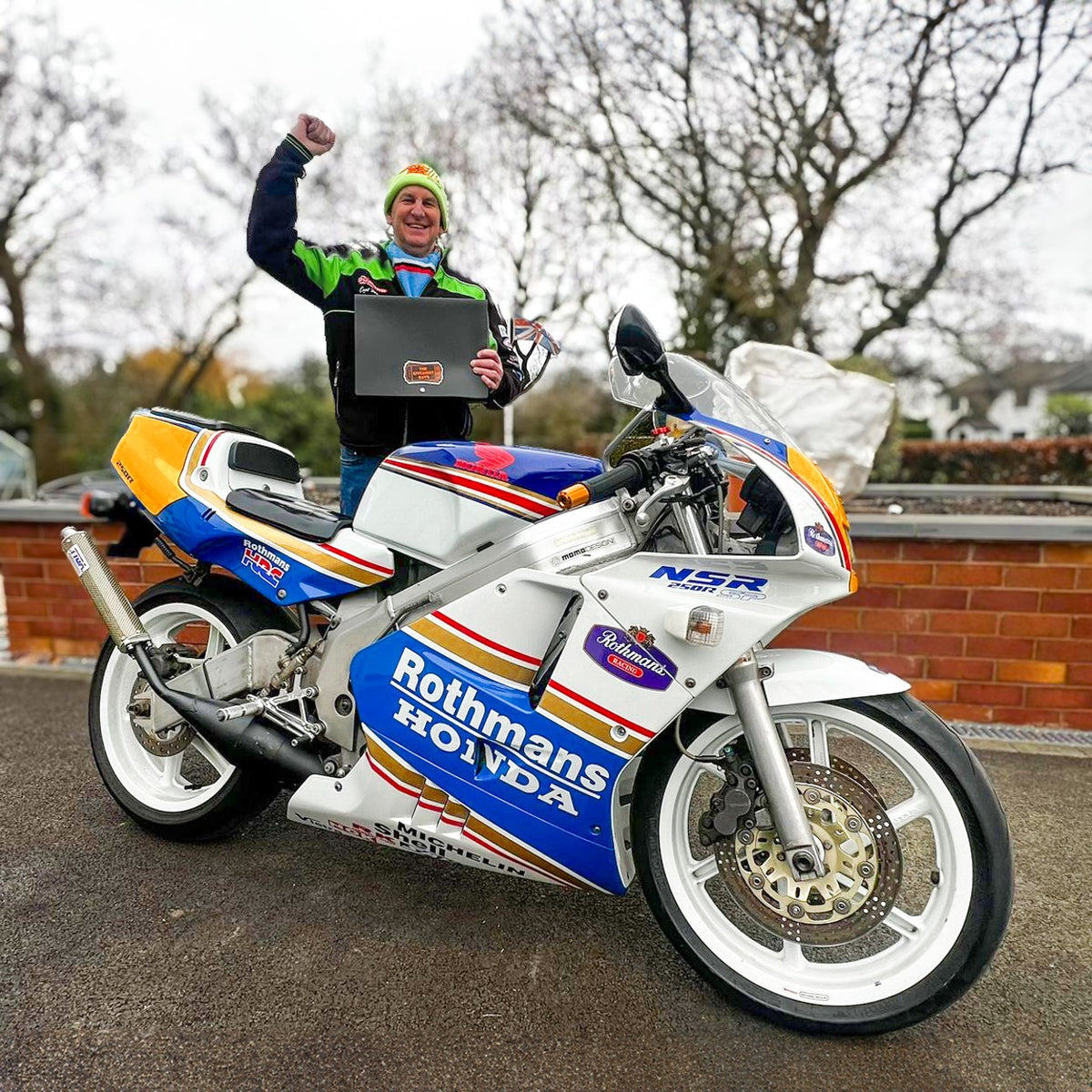 HOND NSR250