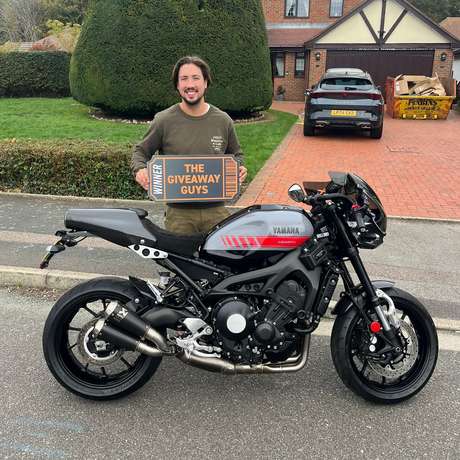 YAMAHA XSR900 ABARTH