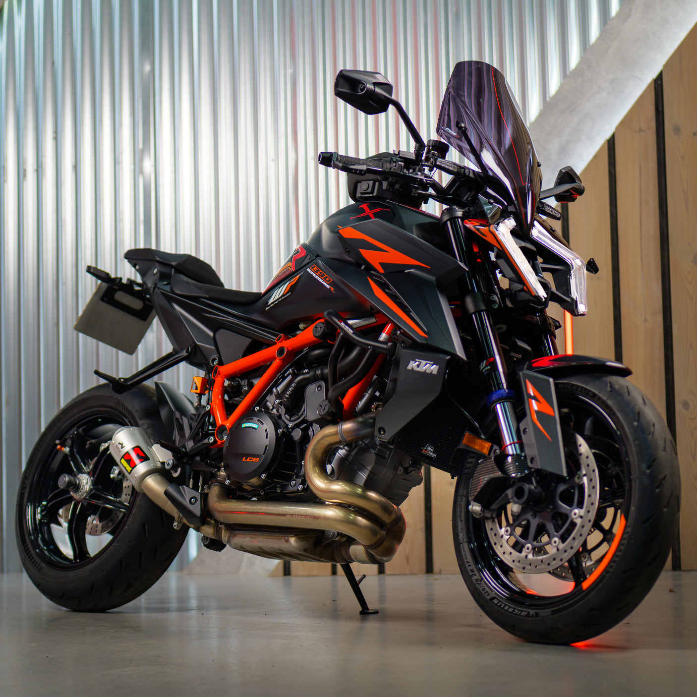 FULLY LOADED KTM 1390 Super Duke R EVO
