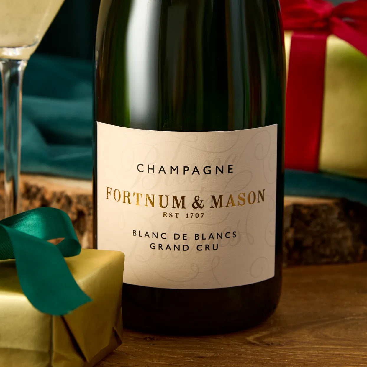 FREE TO ENTER - Fortnum & Mason The Merry Christmas Hamper -5th Oct 25