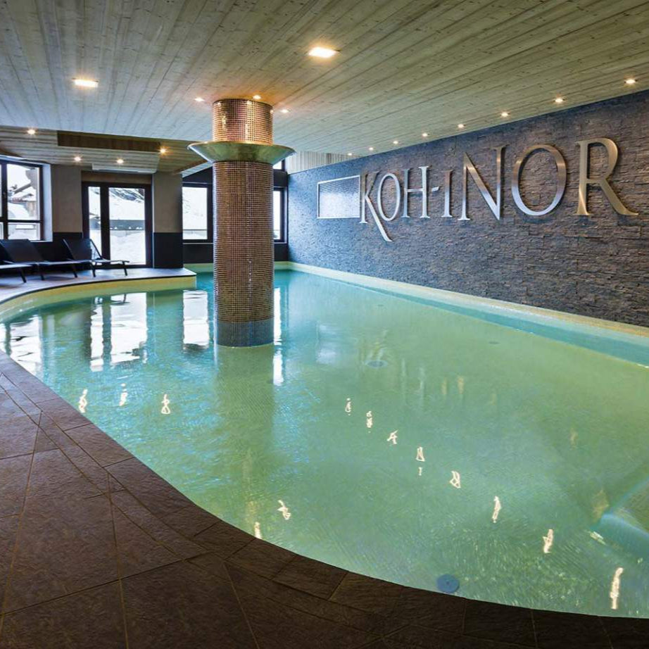 Ultimate Val Thorens 7-Night Ski Holiday for 2 + £2,000 Cash! - 17th October 25