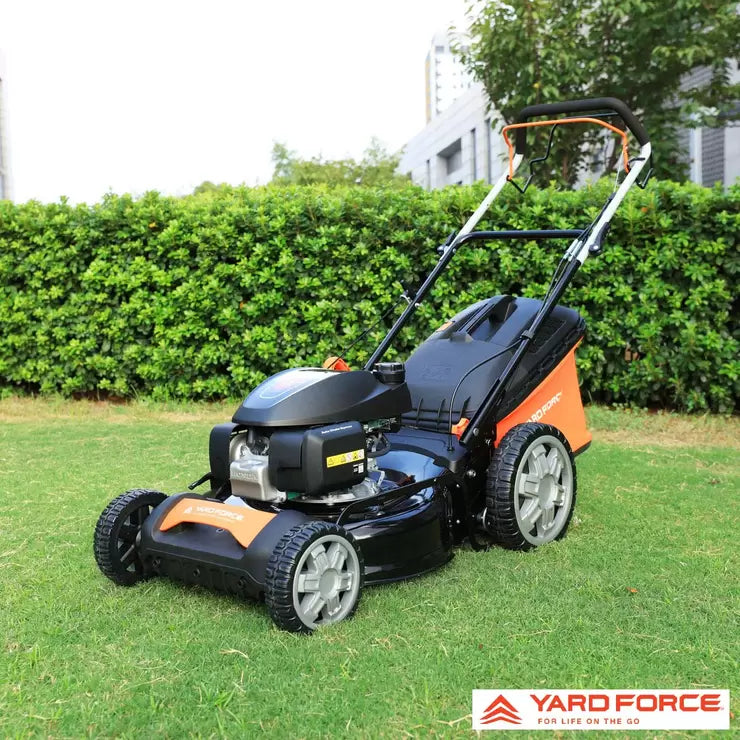 YardForce 167cc Honda Engine Self-Propelled Petrol Lawn Mower