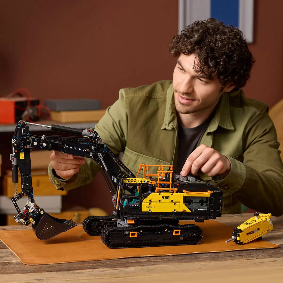 Lego Technic Volvo EC500 Hybrid Excavator