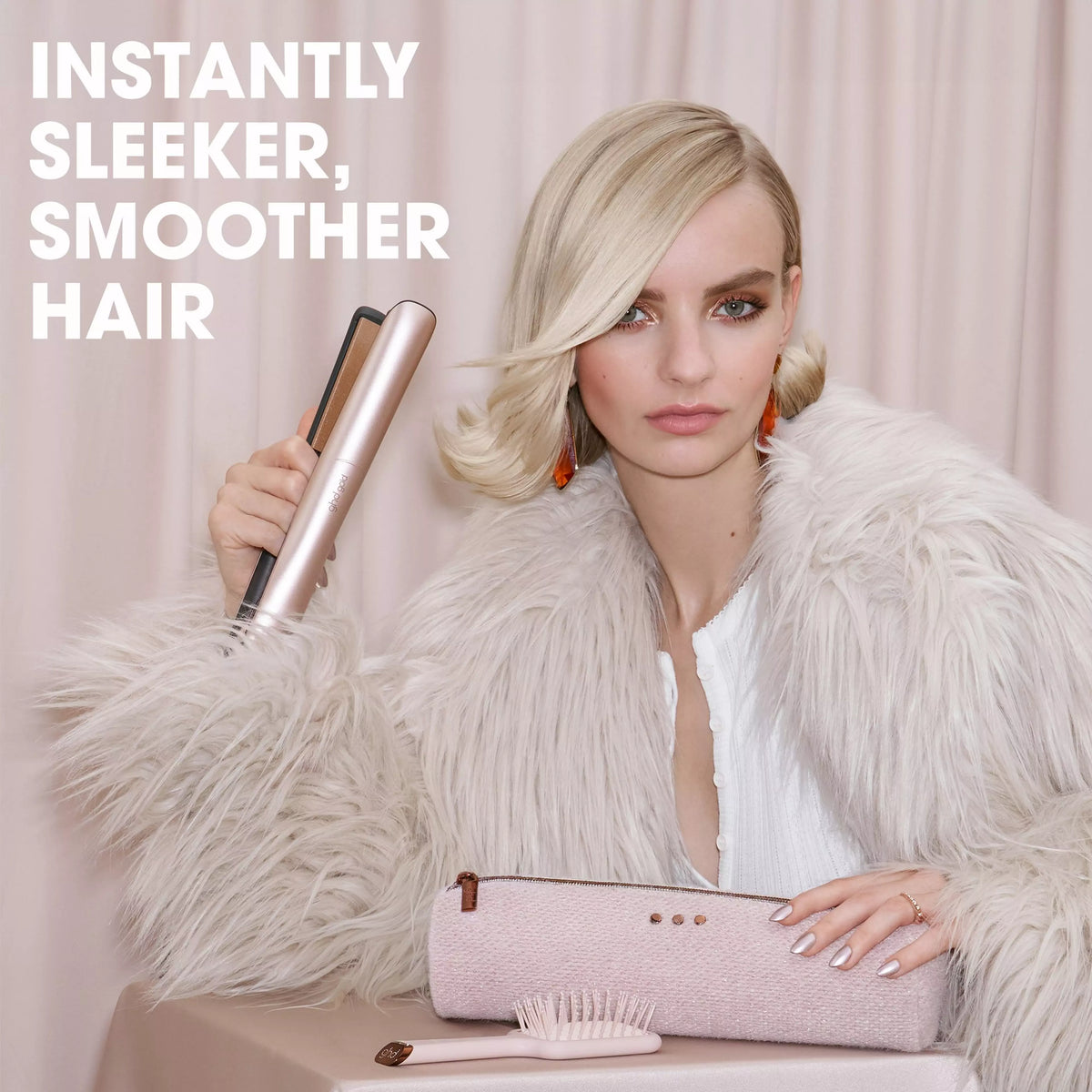 ghd Gold Hair Straightener Gift Set in Cashmere Beige