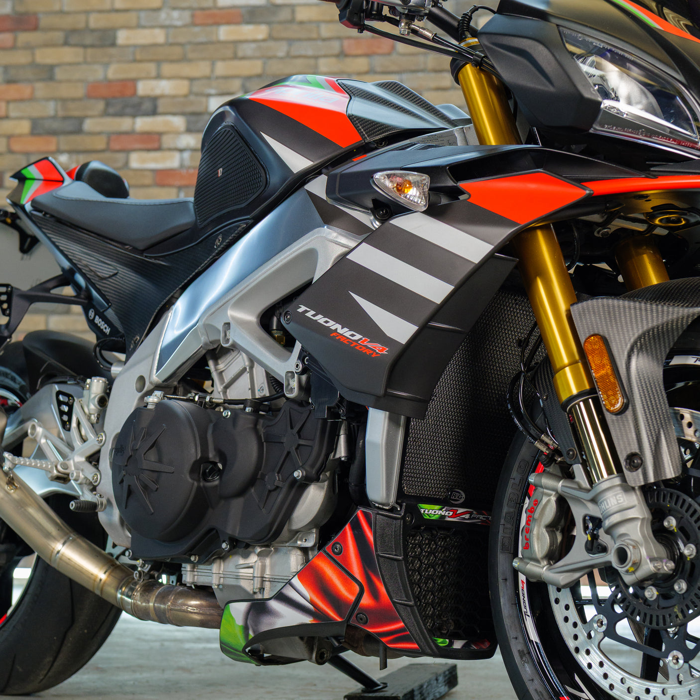 2020 Aprilia Tuono V4 Factory