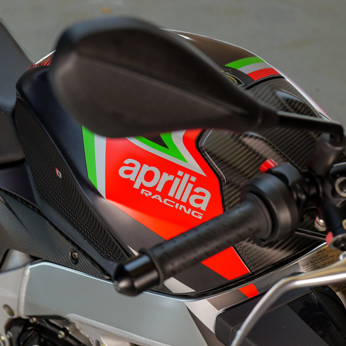 2020 Aprilia Tuono V4 Factory