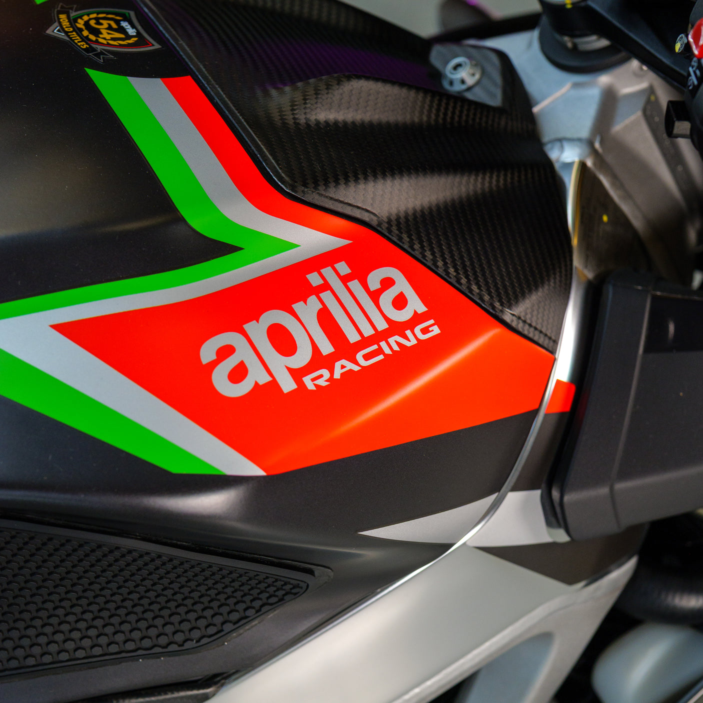 2020 Aprilia Tuono V4 Factory