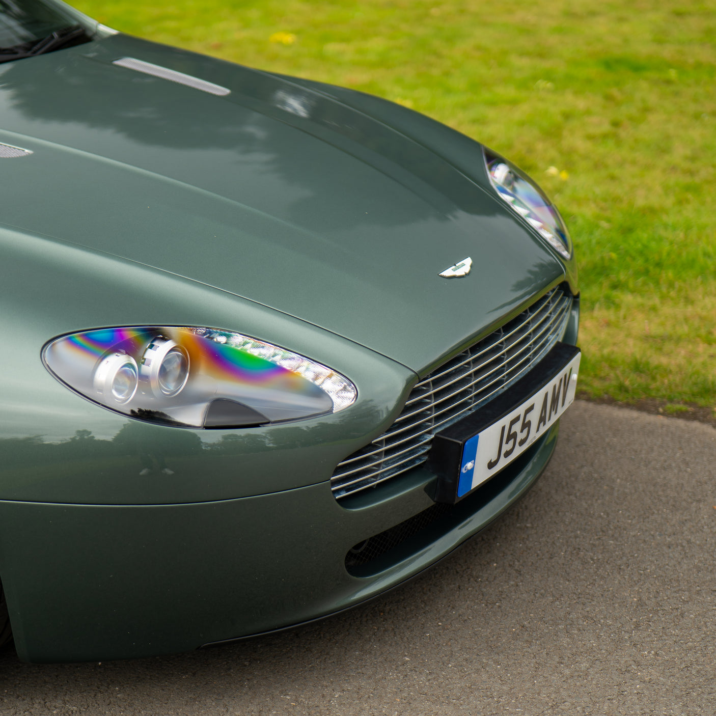 Immaculate Aston Martin V8 Vantage + £5,000