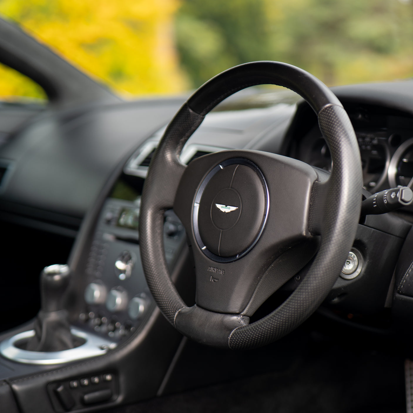 Immaculate Aston Martin V8 Vantage + £5,000