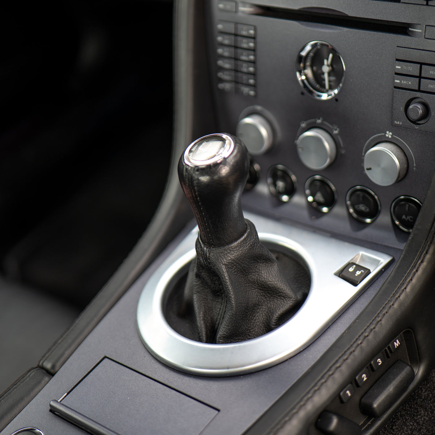 Immaculate Aston Martin V8 Vantage + £5,000