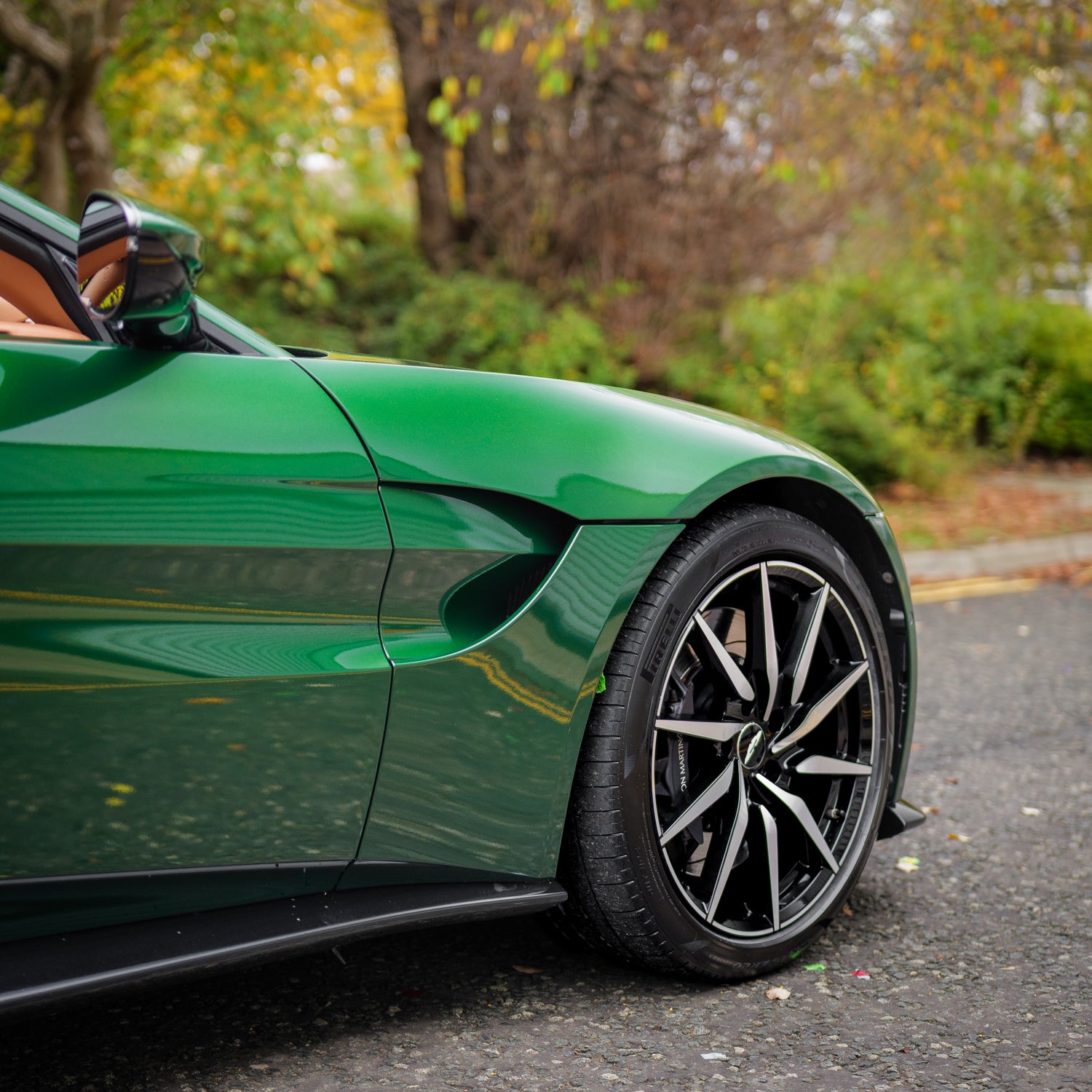 Immaculate Aston Martin V8 Vantage