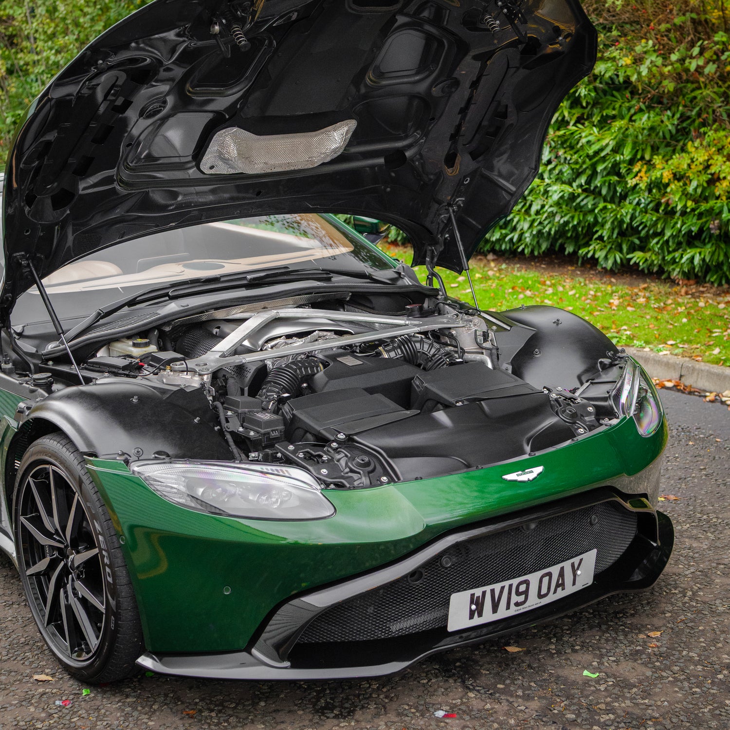 Immaculate Aston Martin V8 Vantage