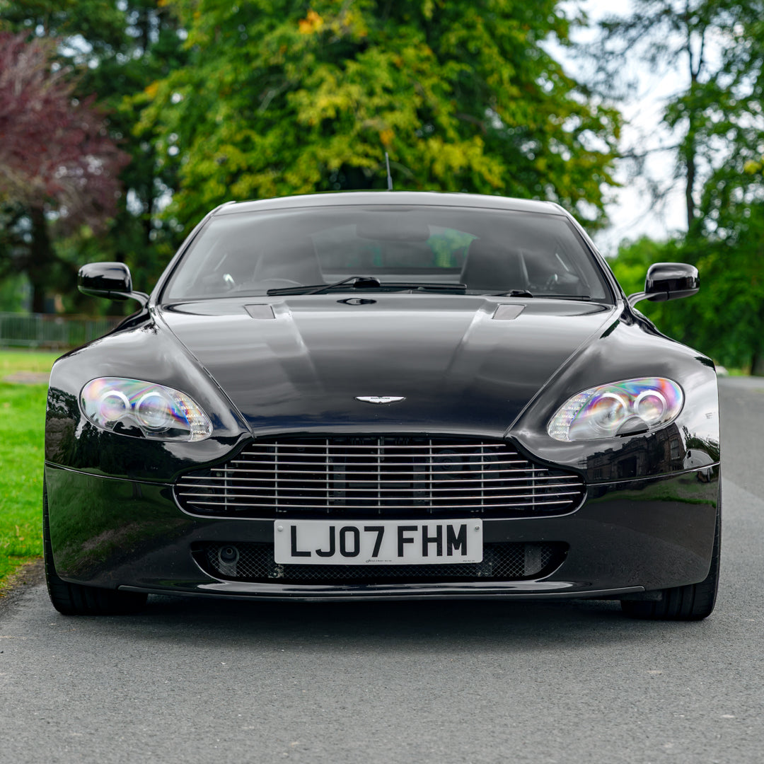 V8 Aston Martin