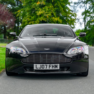 V8 Aston Martin