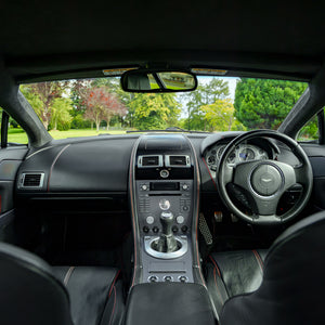 V8 Aston Martin