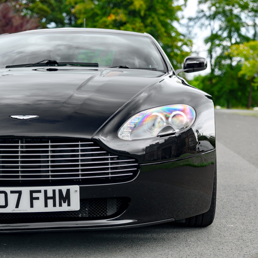 V8 Aston Martin