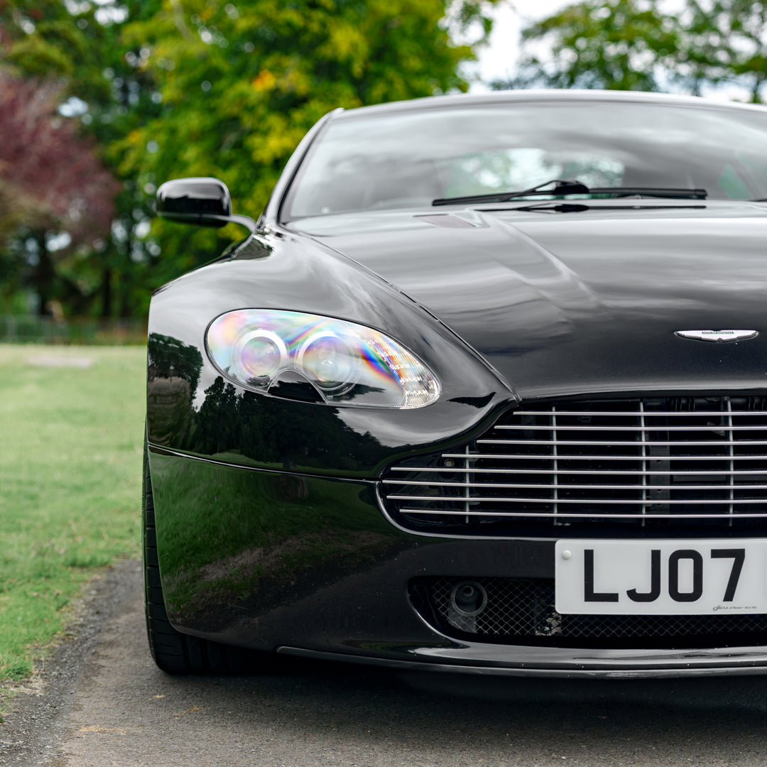 V8 Aston Martin