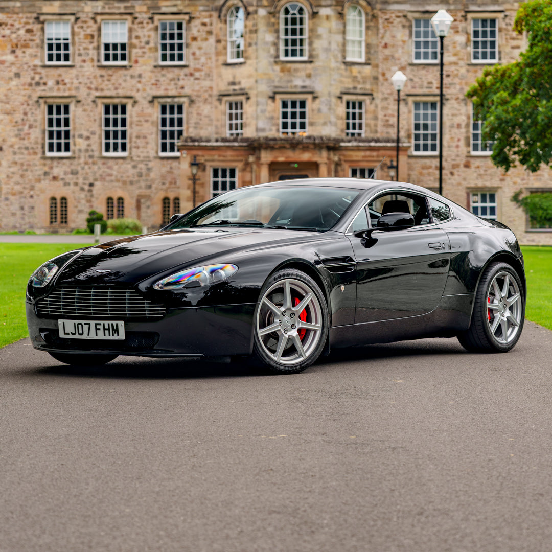 V8 Aston Martin