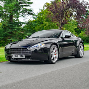 V8 Aston Martin