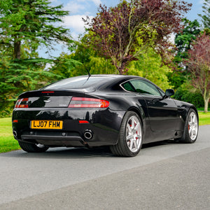 V8 Aston Martin