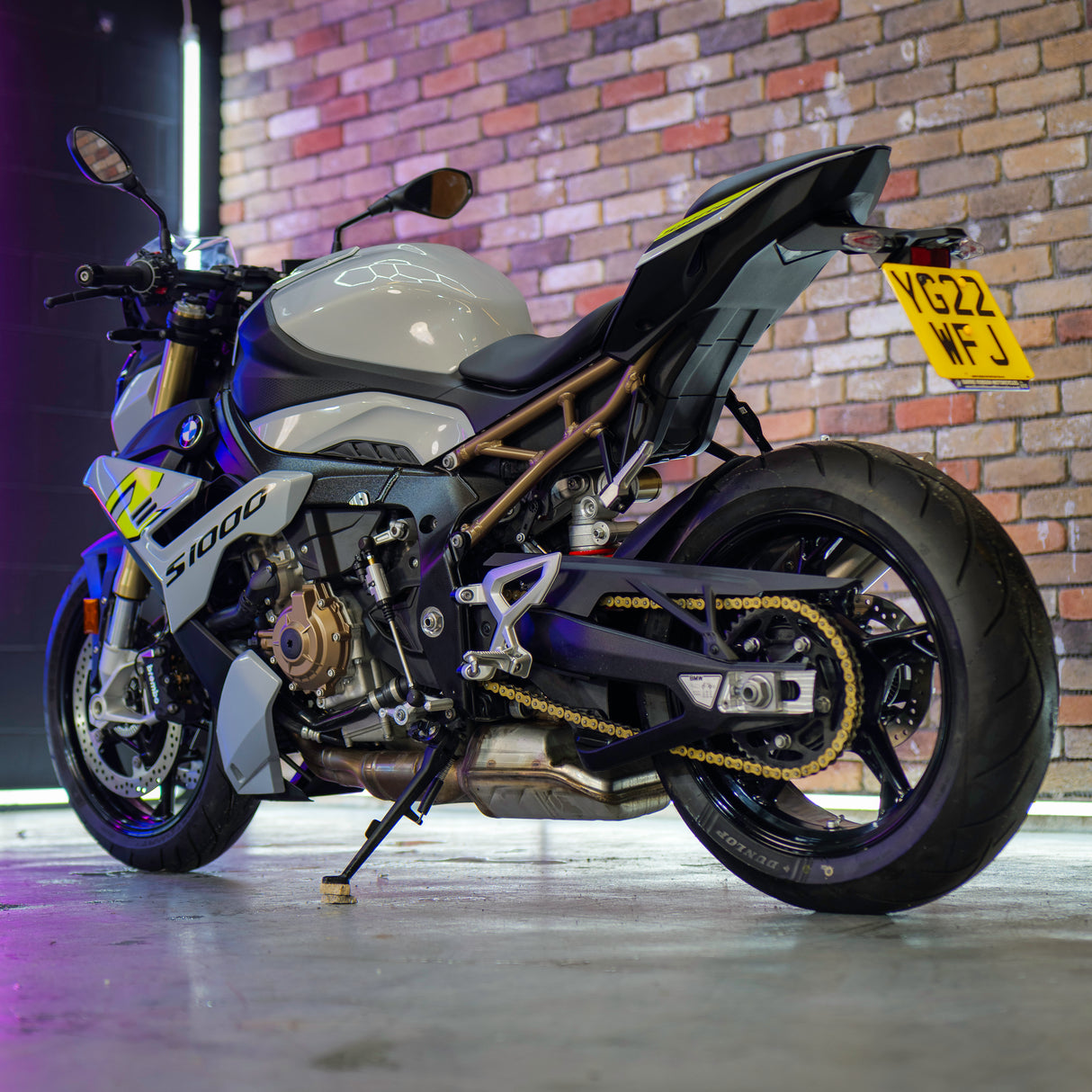 Low Mileage 2022 BMW S1000R in Ice Grey + £1000