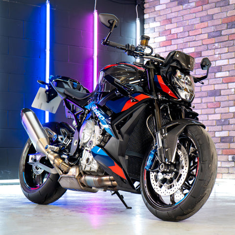 BMW M 1000 R CARBON COMP PACK + £2000