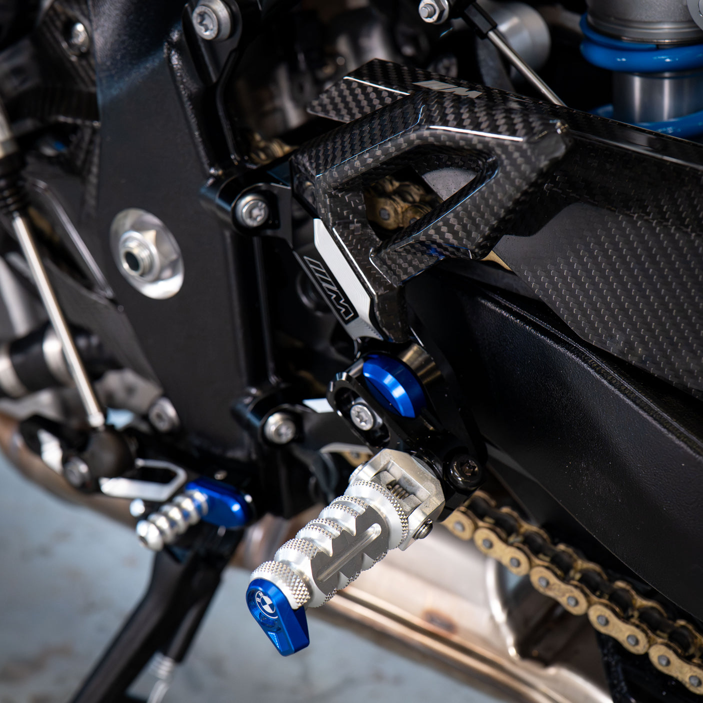 BMW M 1000 R CARBON COMP PACK + £2000