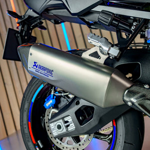 2025 BMW M1000XR
