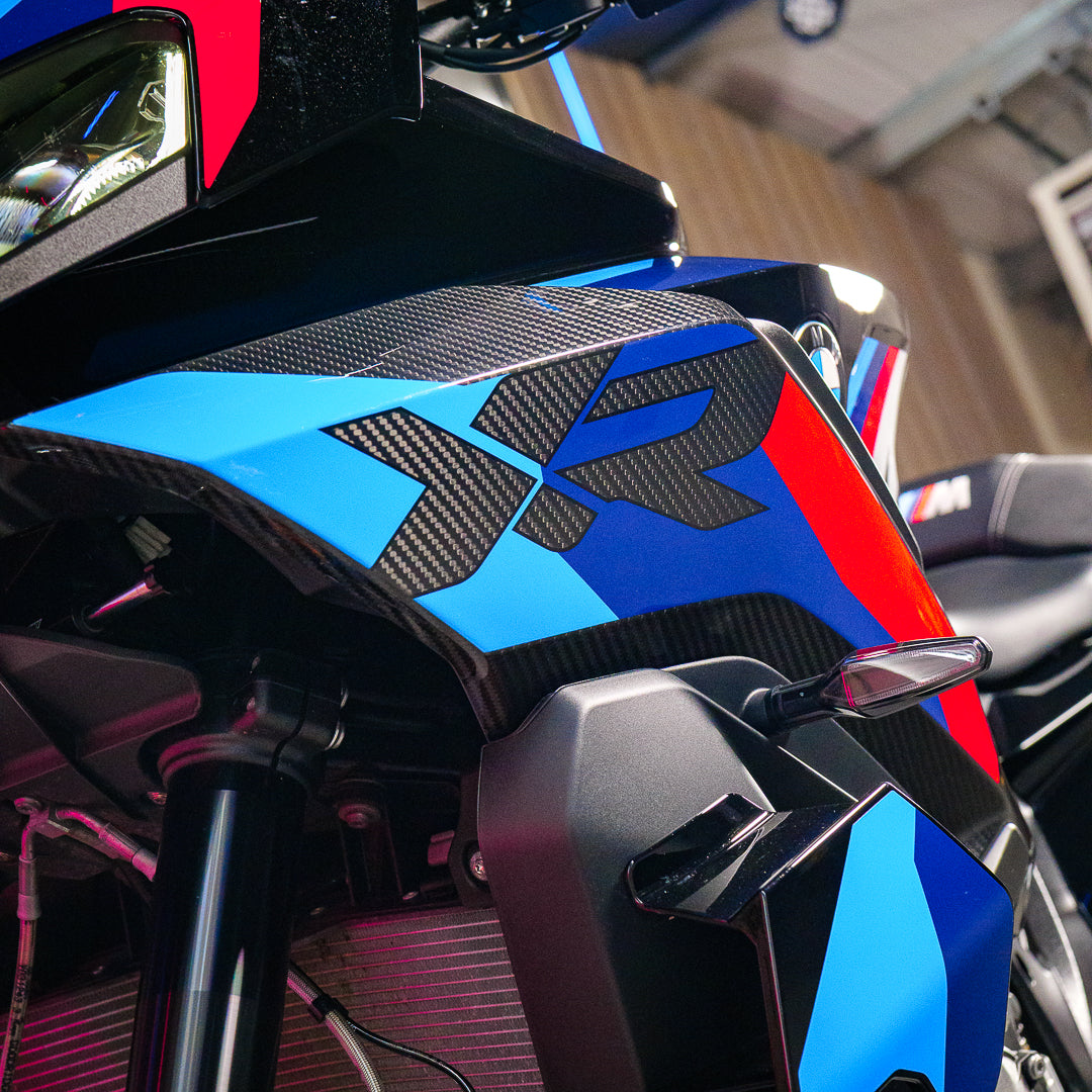 2025 BMW M1000XR