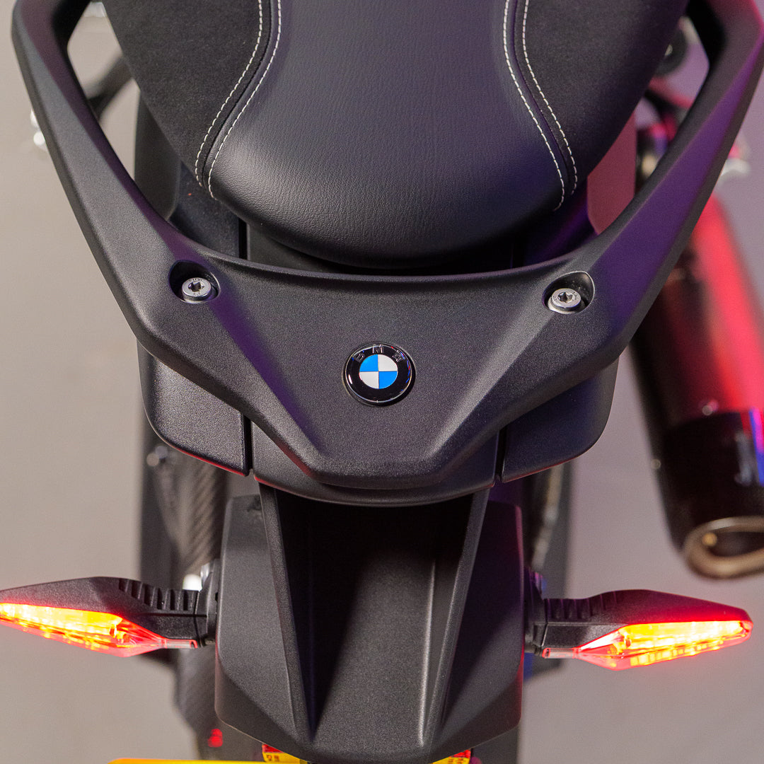 2025 BMW M1000XR