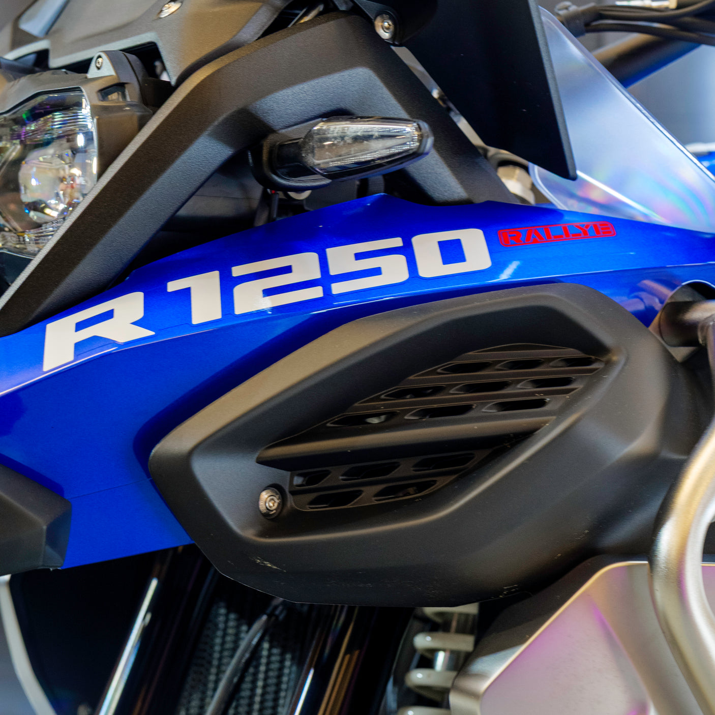 SUPER LOW ODDS: BMW GS1250 ADVENTURE + £3000