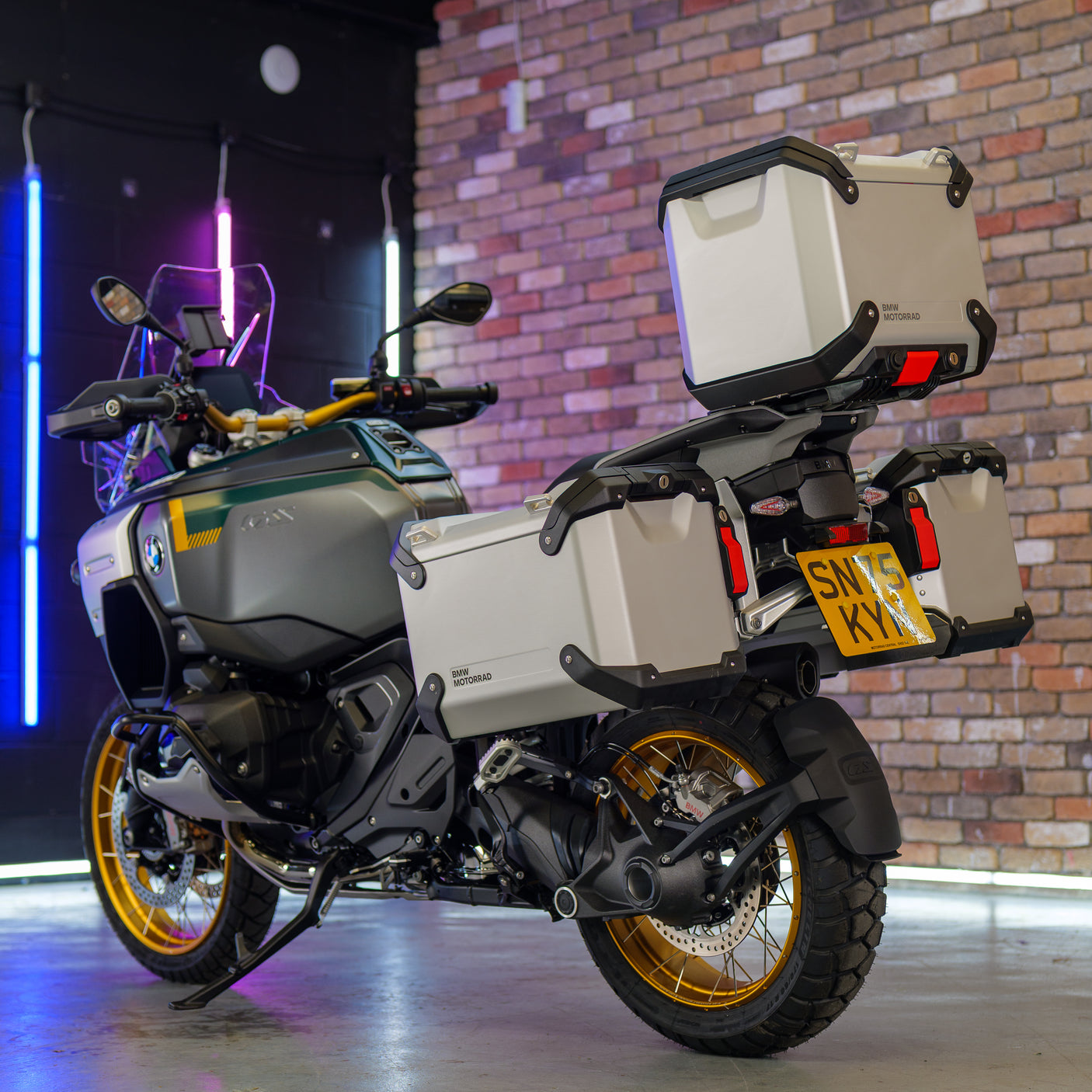 BRAND NEW FULLY LOADED 2025 BMW 1300 GSA + Luggage + £2,000