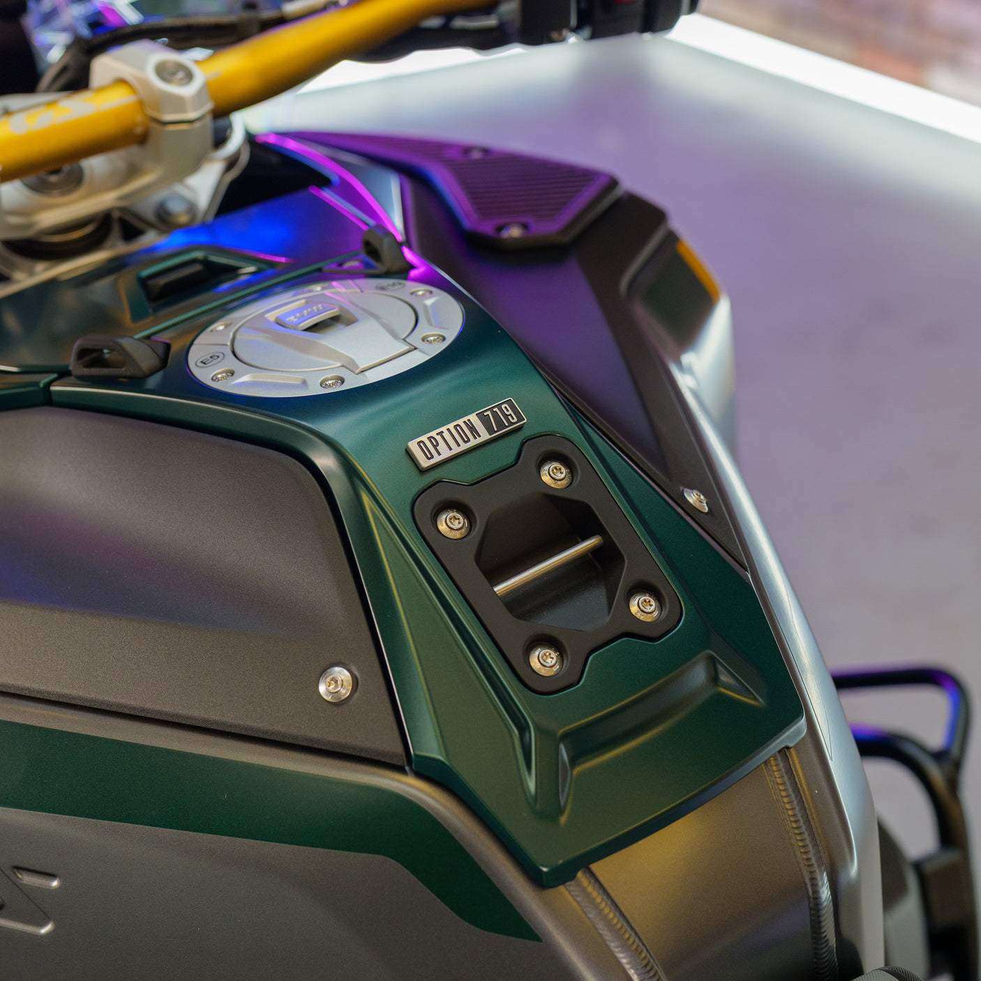 BRAND NEW FULLY LOADED 2025 BMW 1300 GSA + Luggage + £2,000