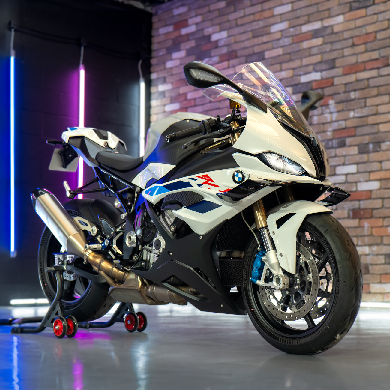 New 2023 BMW M1000R - just £2.99 ✓ - The Giveaway Guys