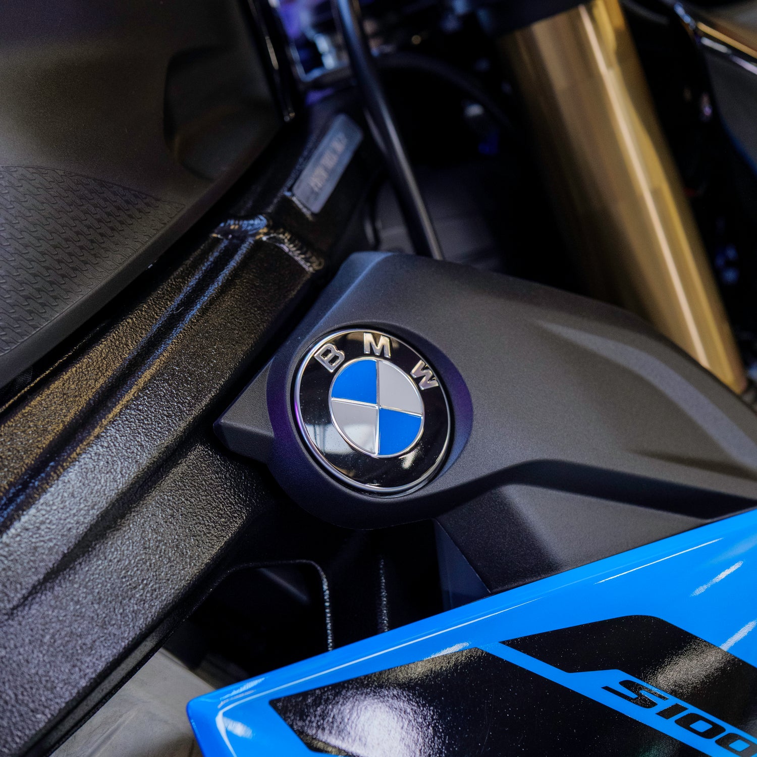 Brand New 2025 BMW S1000R