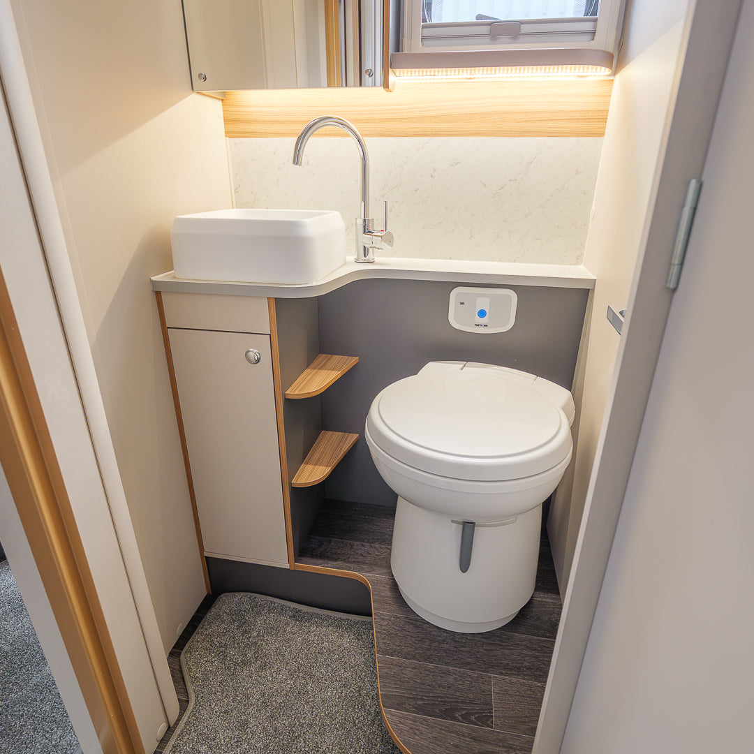 BRAND NEW Automatic 4 Berth Bailey Adamo Motorhome