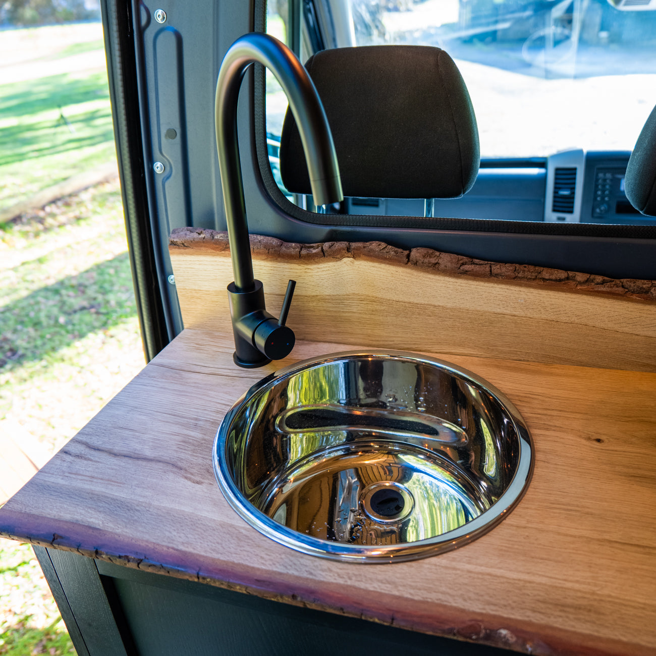 Charlotte - 3 berth Super Lux Off Grid Camper