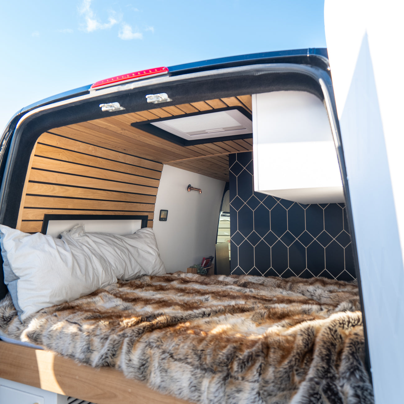 Charlotte - 3 berth Super Lux Off Grid Camper