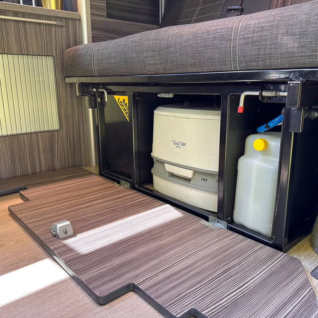 The Ultimate 4 berth Volkswagen T6 Campervan with Pop up roof