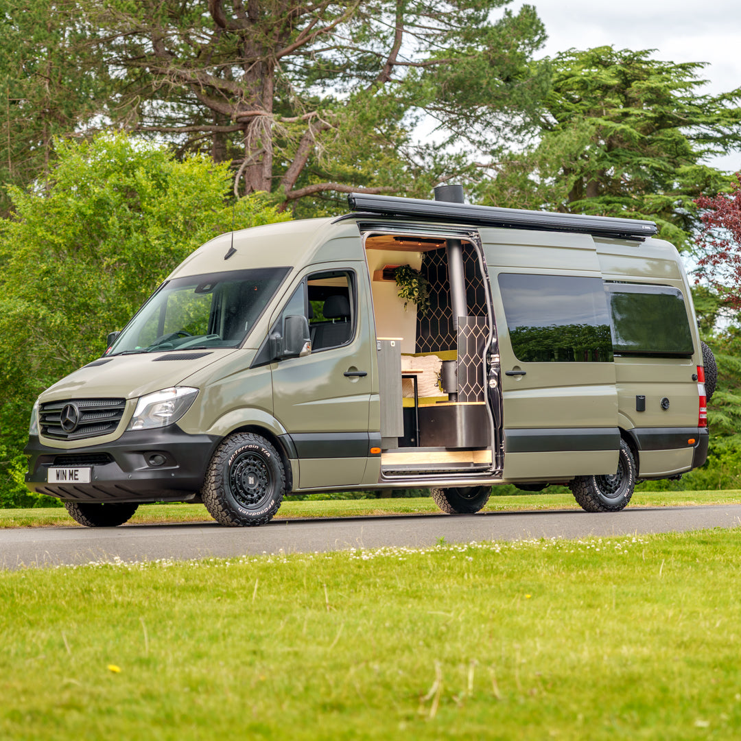 Charlotte - 3 berth Super Lux Off Grid Camper