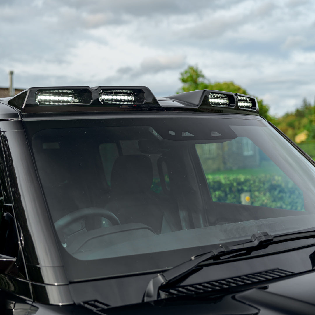 2025 Land Rover Defender 110 X-Dynamic
