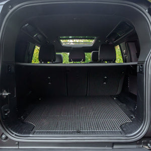 2025 Land Rover Defender 110 X-Dynamic