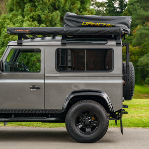 Land Rover Defender 90