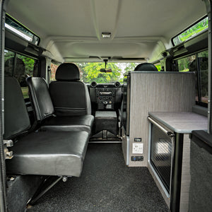 Land Rover Defender 90